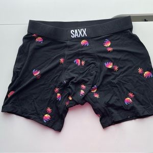 NWOT Saxx Vibe Super Soft